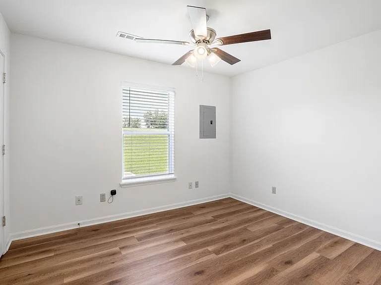 3517 Prescott Dr — Photo 22