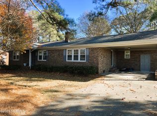 1026 Corbett Town Rd, Snow Hill, NC 28580