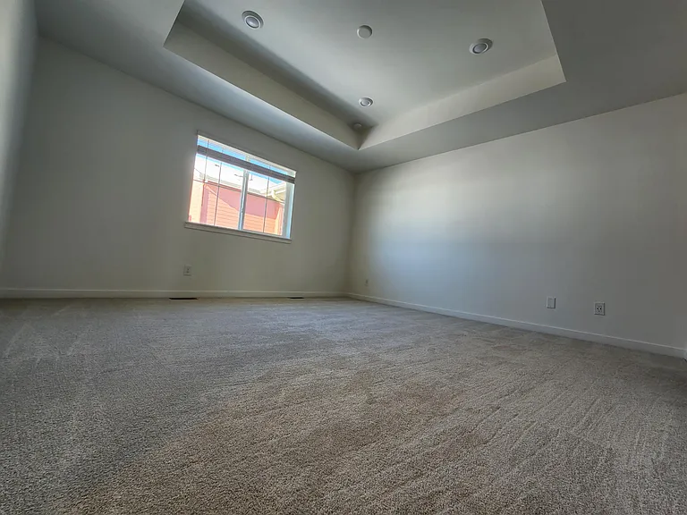 9017 Redfield Ln — Photo 9