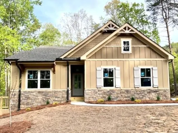 118 Osage Ct, Waleska, GA 30183