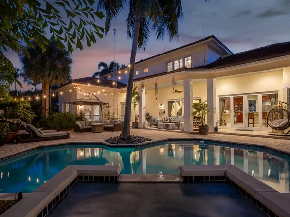 2409 NE 12th Street, Fort Lauderdale, FL 33304