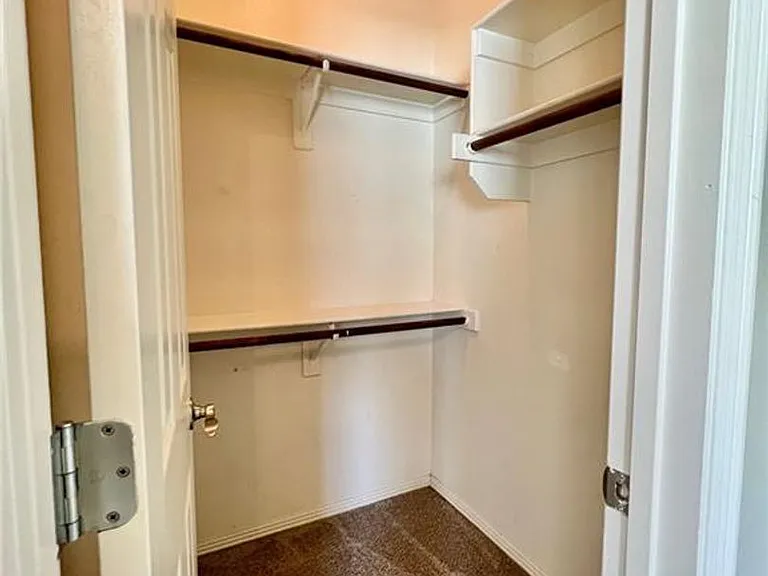 1276 S Blue Willow Ave — Photo 12