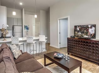 320 Parkwood Ave APT 1305, Charlotte, NC 28206