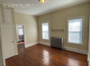 27 E Ross St APT 1, Lancaster, PA 17602