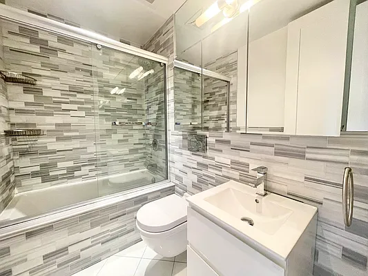 Rented by Century 21 Premier  | media 47