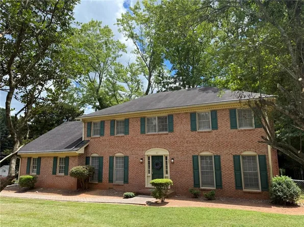 1931 Peeler Rd, Dunwoody, GA 30338