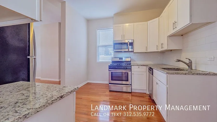 2130 W Cermak Road Unit 3R — Photo 3