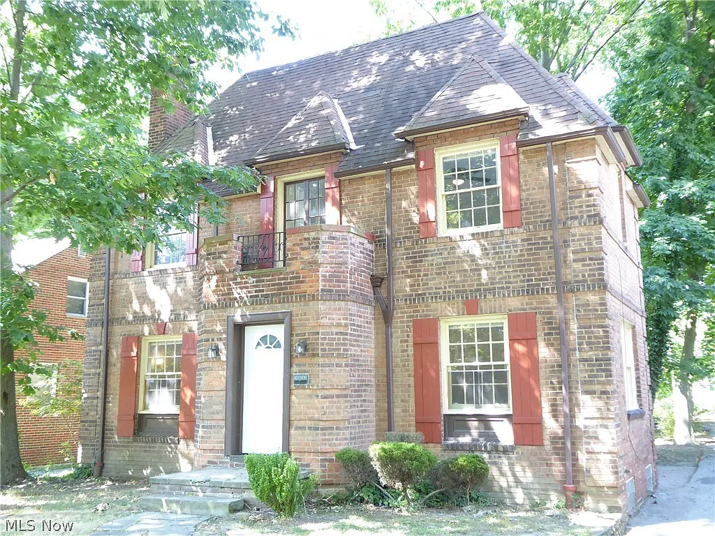 1065 Allston Rd photo 1