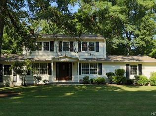 9 Ardsley Dr, New City, NY 10956