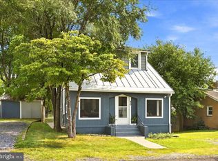 30 W 12th St, Front Royal, VA 22630