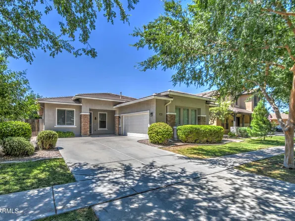 3863 E COMSTOCK Drive, Gilbert, AZ 85296