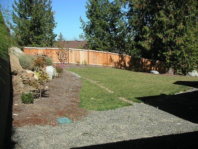 2nd image of 803 Spieden Pl