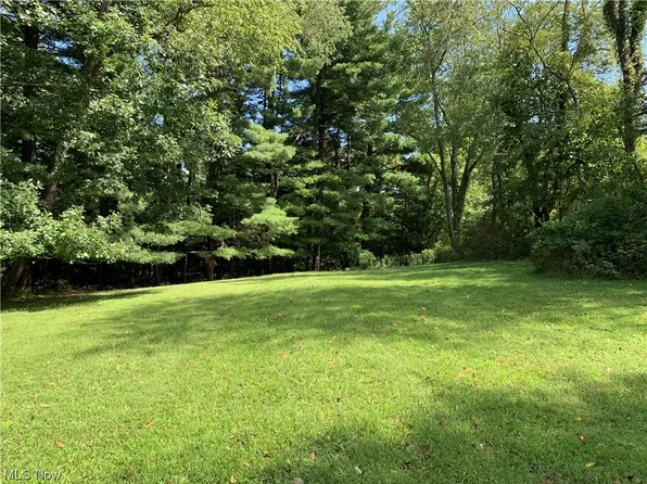 15050 Low Rd, Senecaville, OH 43780