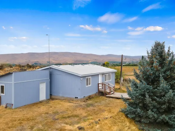 443 Hancock Rd, Cowiche, WA 98923