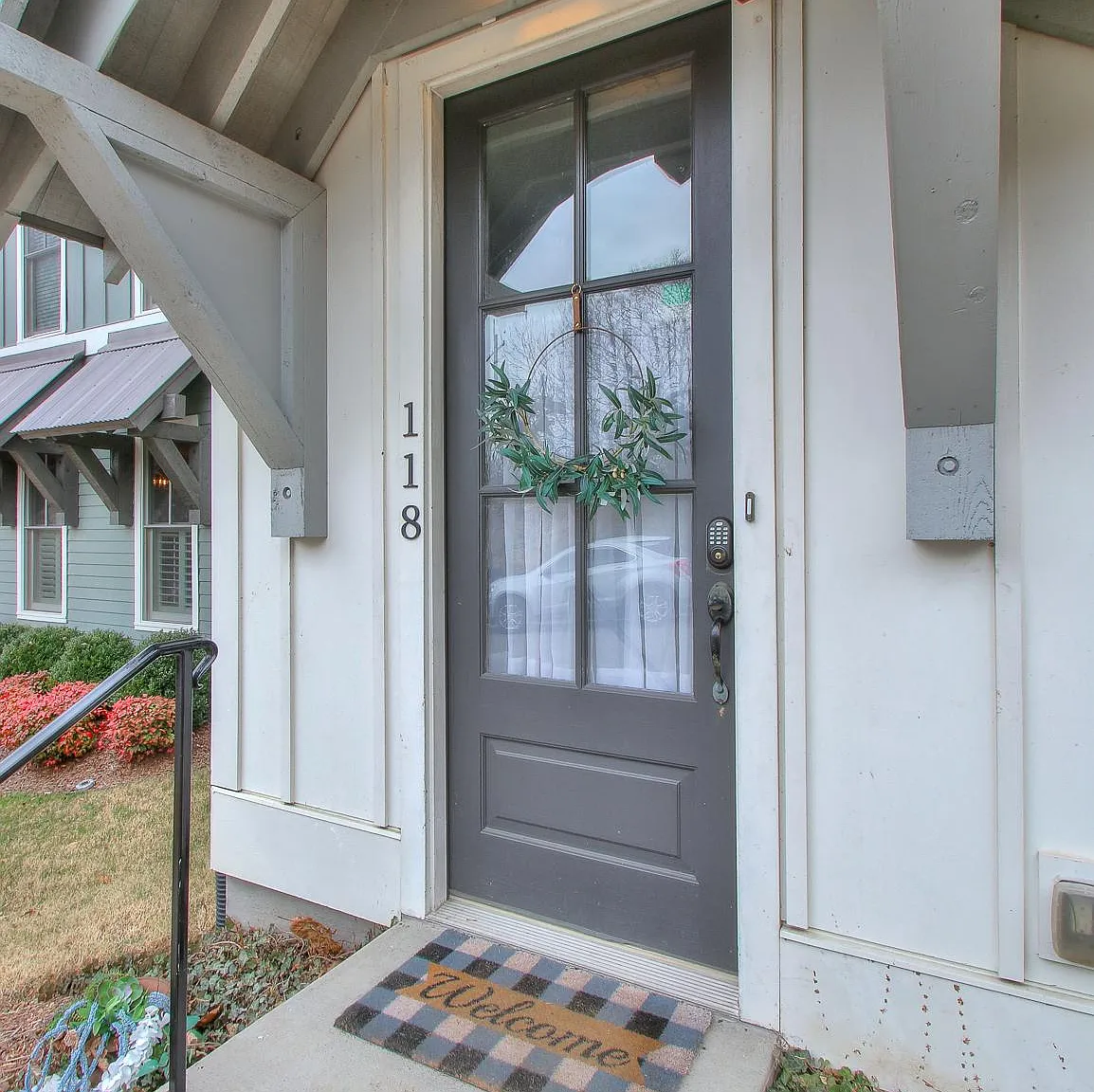 4 bed, 3500 sqft, $8,500 — Photo 2