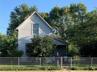 1124 W 2nd St, Anderson, IN 46016