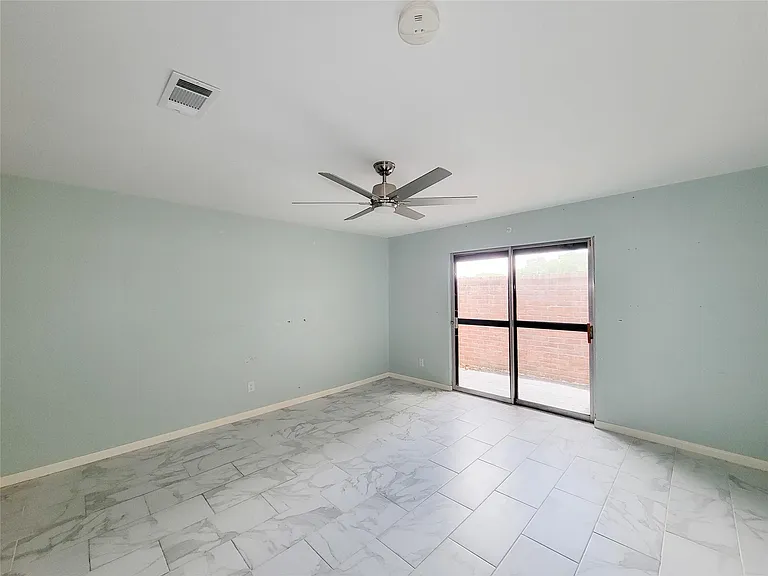2815 Cambridge Ln — Photo 26