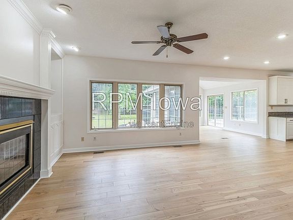 5th image of 13585 Summit Dr