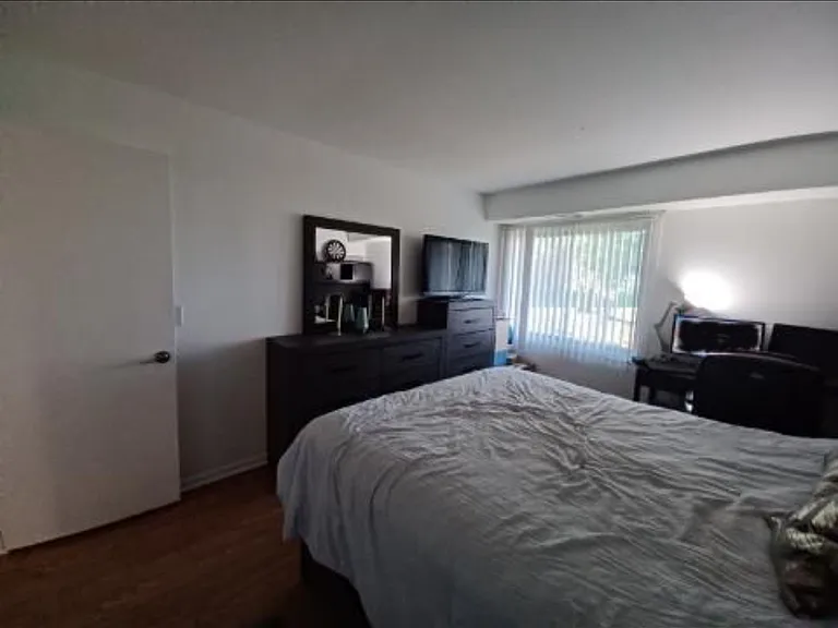 1132 E Randville Dr #2F — Photo 17