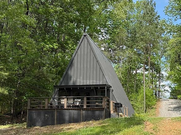 4th image of 118 Turkey Creek Rd