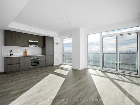 127 Broadway Ave #2902, Toronto, ON M4P 1V4
