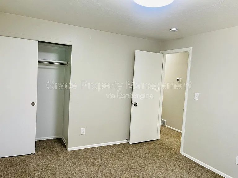 3583 Wright St — Photo 10