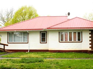 1121 4th St, Covington, IN 47932