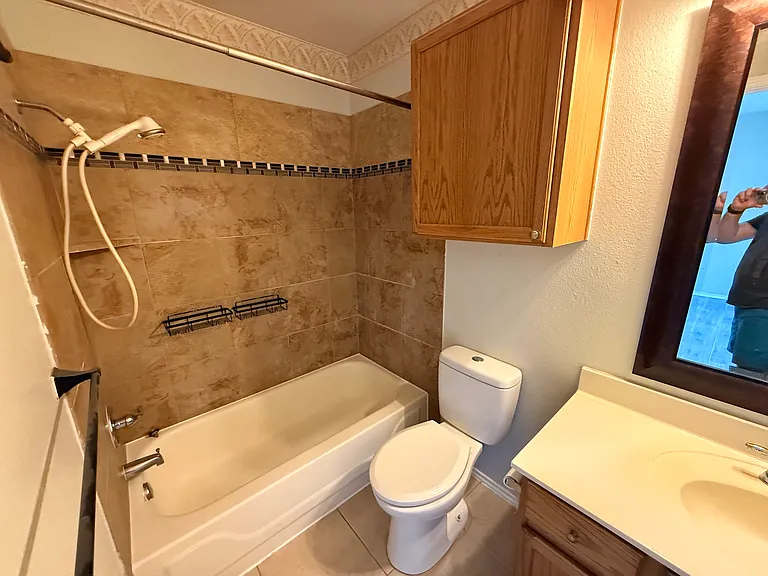 1235 Orchard Park Cir — Photo 7