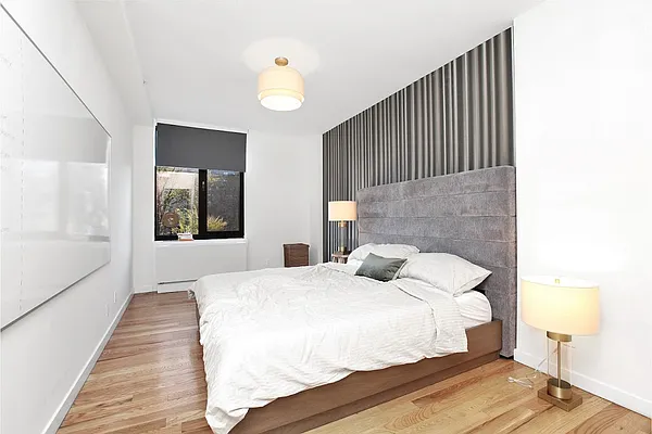 Sold by Remax Edge | media 13