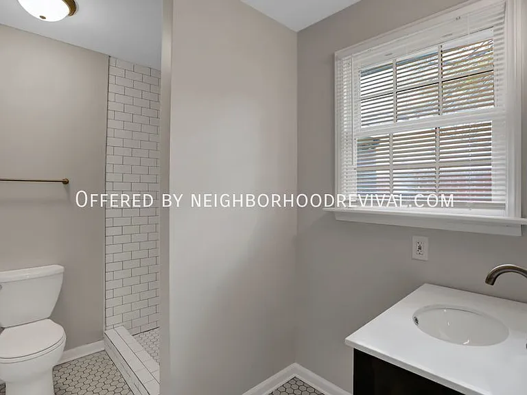 4006 Southlawn Ave — Photo 19