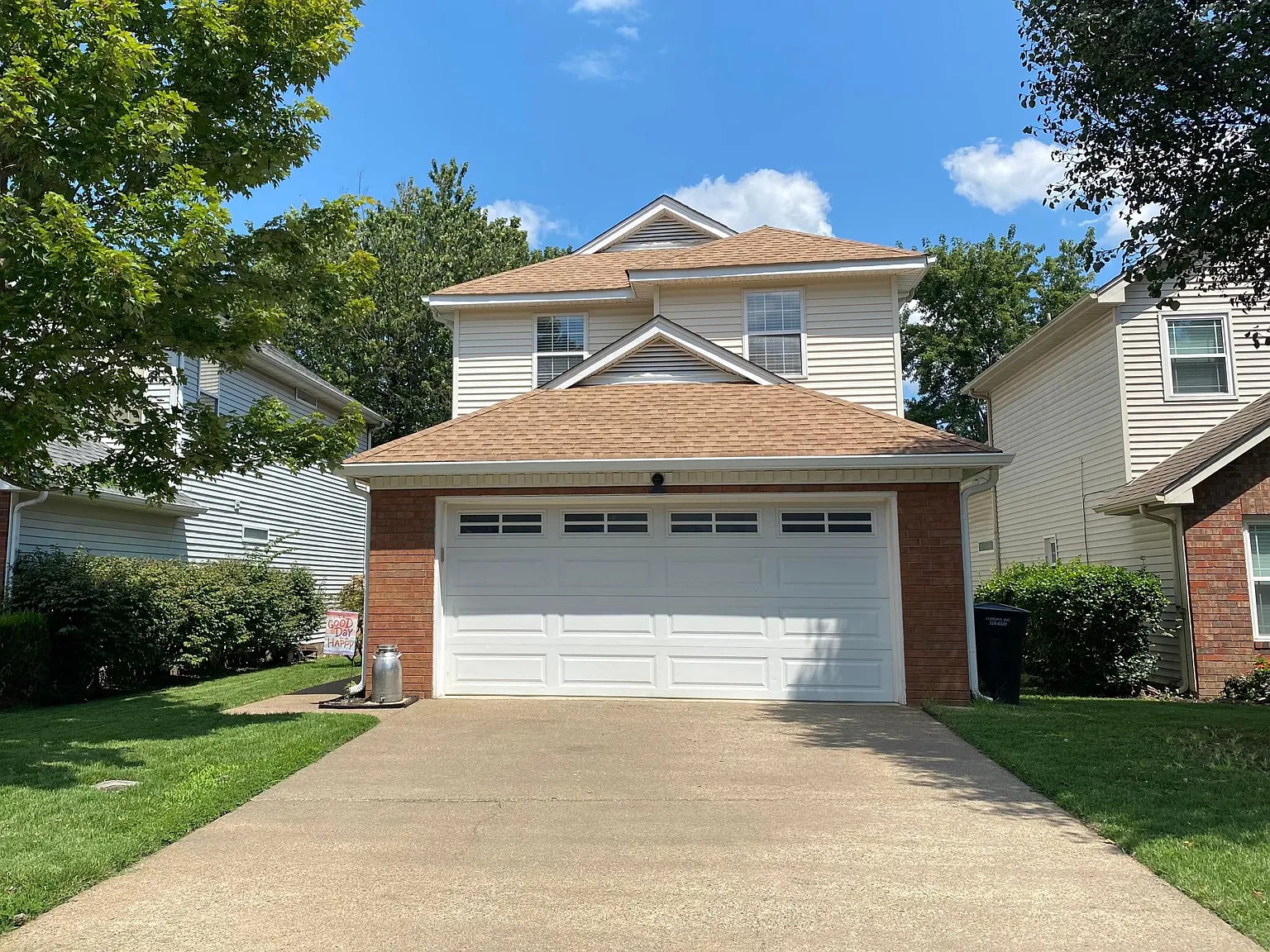 515 Selsey Ct S — Photo 1