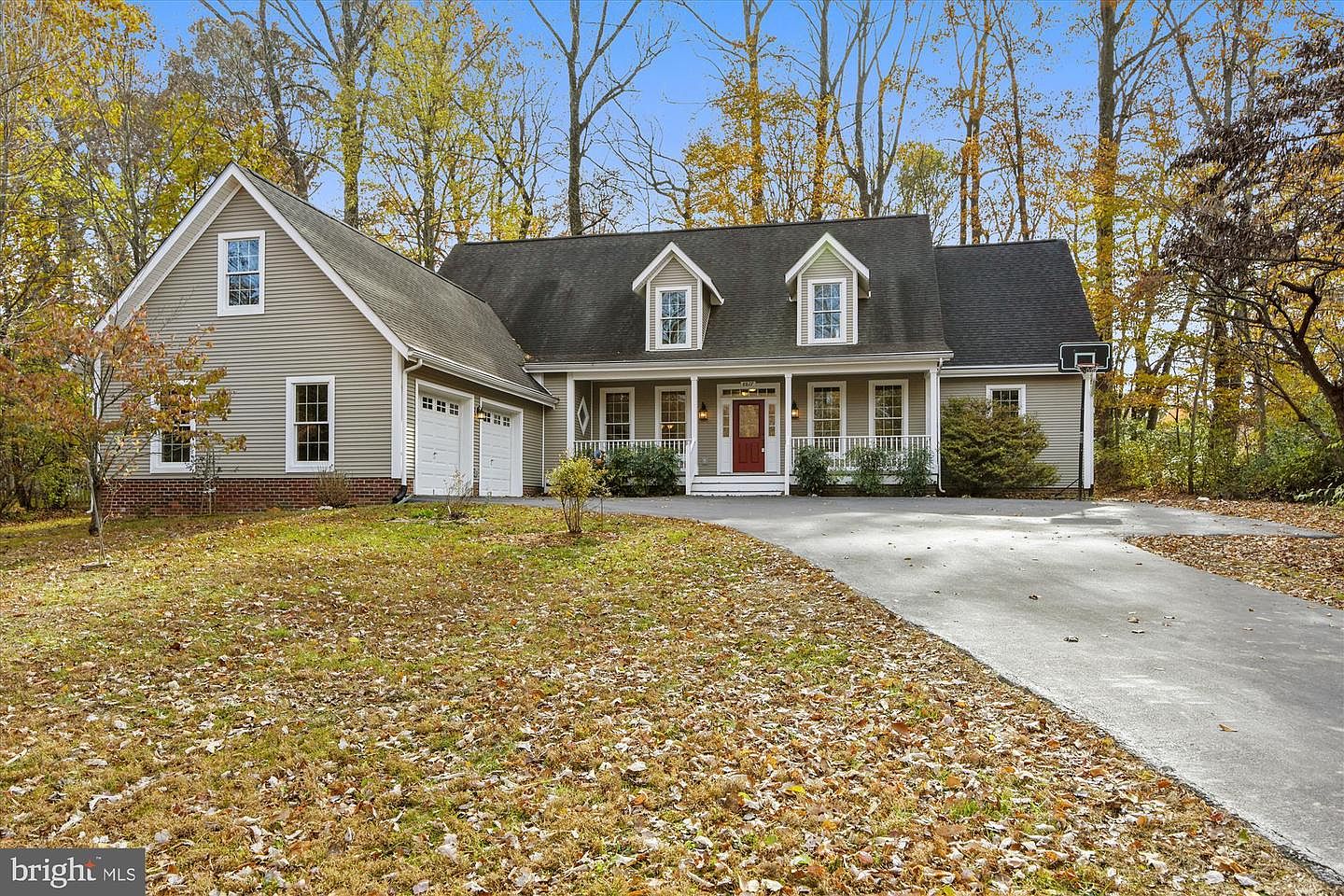 8827 Burke Rd, Burke, VA 22015 | Zillow