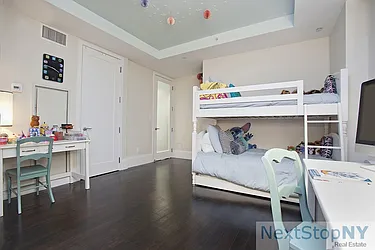 Rented by NextStopNY