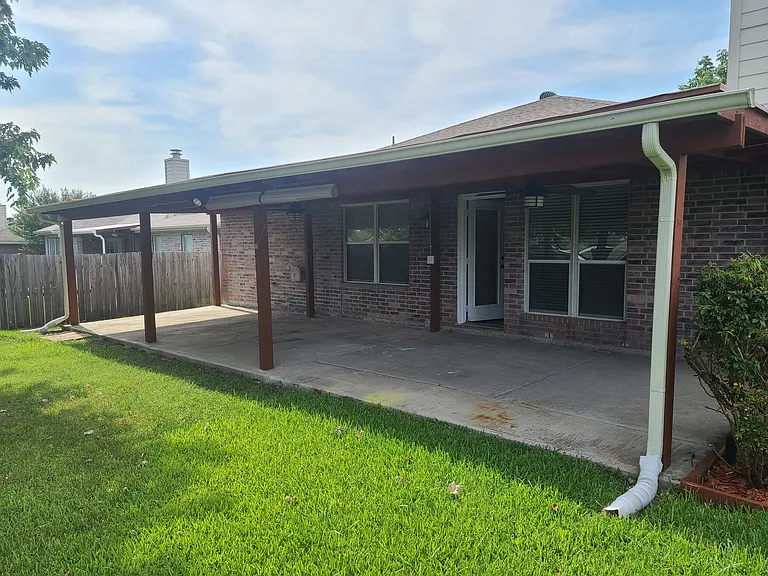 305 Lake Wichita Dr — Photo 35