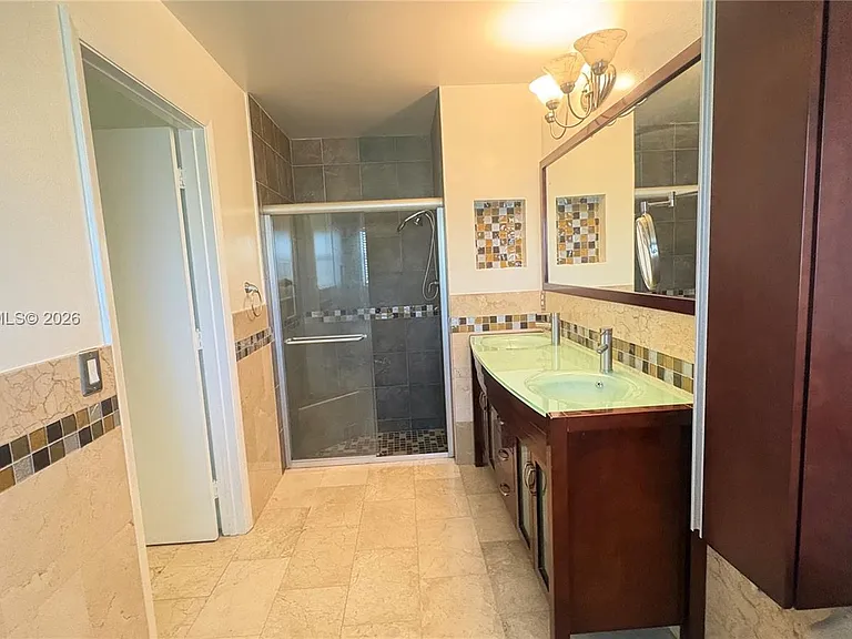 759 NW 161st Ave — Photo 16