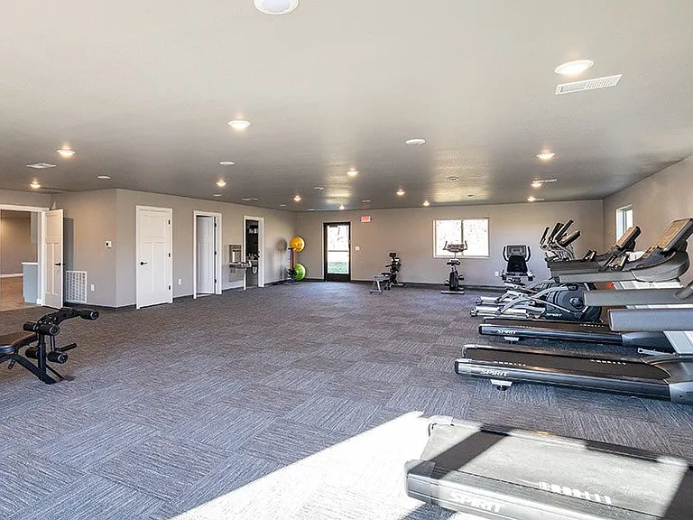 RIVER BEND ESTATES — Photo 4
