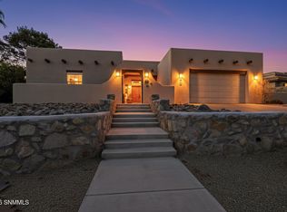2807 Diamond Springs Dr, Las Cruces, NM 88011