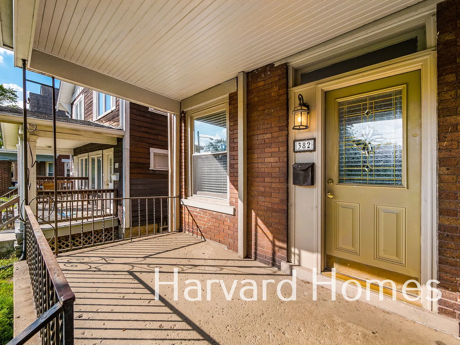 382-384 Chittenden Ave — Photo 2