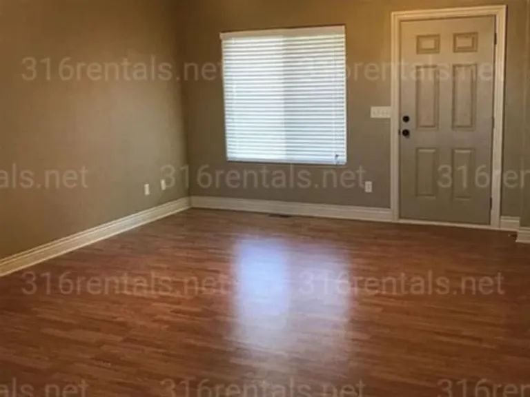 8462 E Granite Ct — Photo 3