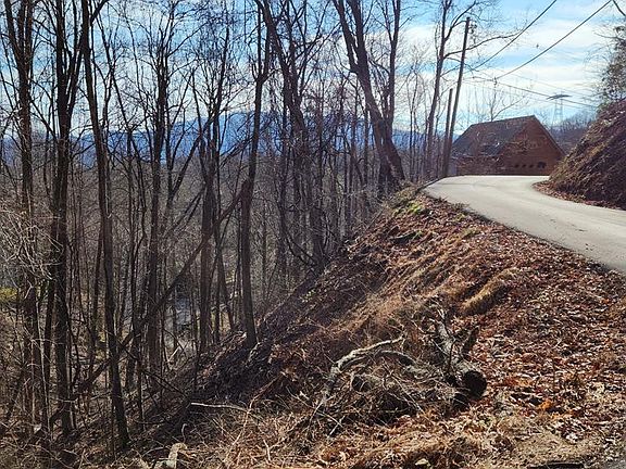 4th image of 26 Upper Alpine Way