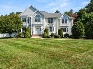 79 Osgood St, Andover, MA 01810