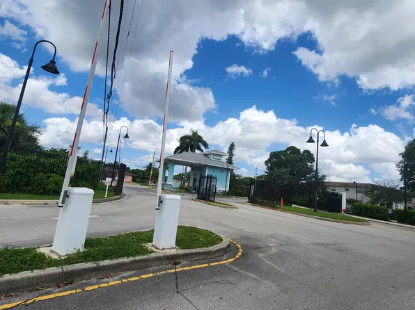 1790 NW 55th Ave, Fort Lauderdale, FL