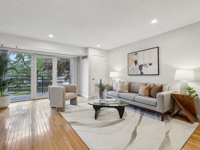 314 Riverside Ave APT 201, Medford, MA, 02155
