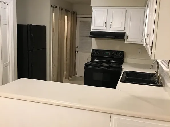 8332 Bellingham Cir, Raleigh, NC 27615