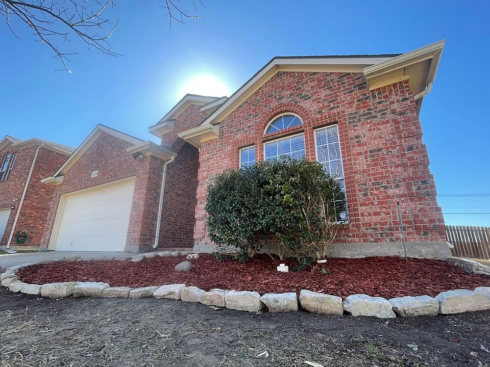 1st image of 1229 Spanish Moss Dr