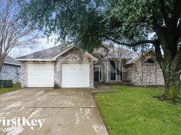 136 Woodcreek Dr, Rockwall, TX 75032