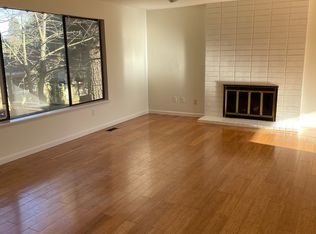 2135 N 140th St, Seattle, WA 98133