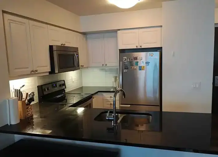 19 Grand Trunk Cres #3908 — Photo 1