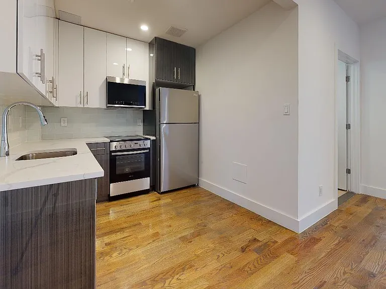 13828 Queens Blvd #2E — Photo 7