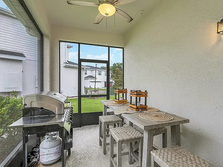 2964 Oak Park Way #D — Photo 12